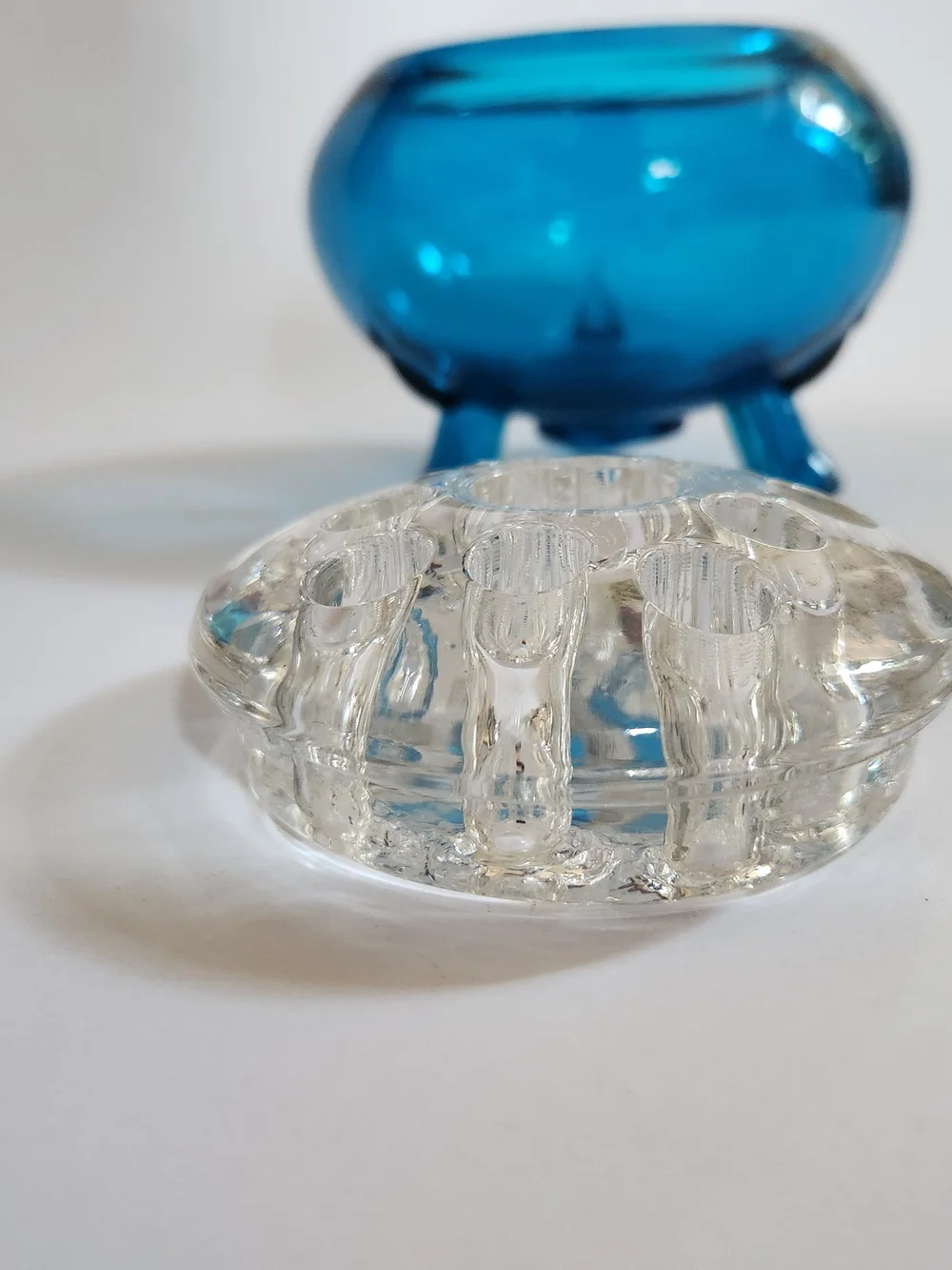 VIKING Glass Bluenique FLOWERLITE Vase/Candle Holder w/Original Flower Frog MCM